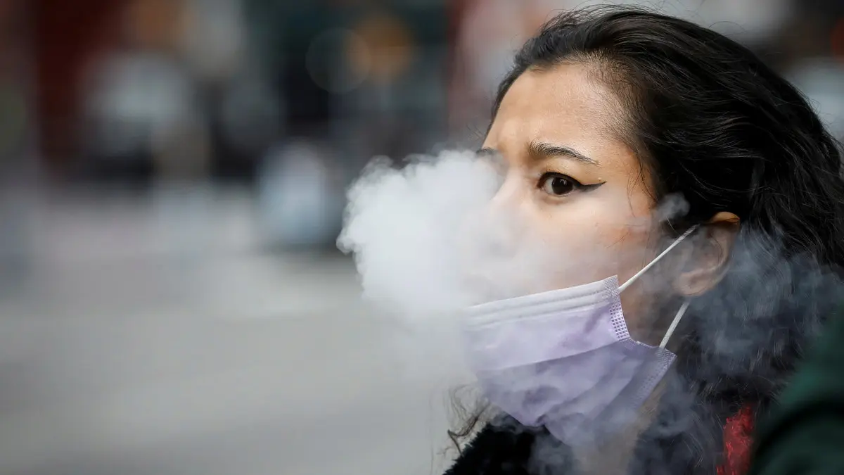 UAE youth vaping, young Emiratis vape choice, Vaporburst brand UAE - Growing number of teenagers are vaping, believe it is